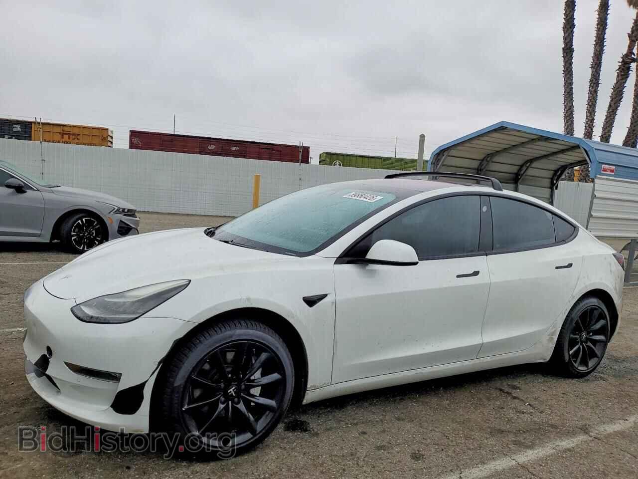 Photo 5YJ3E1EA8JF005813 - TESLA MODEL 3 2018