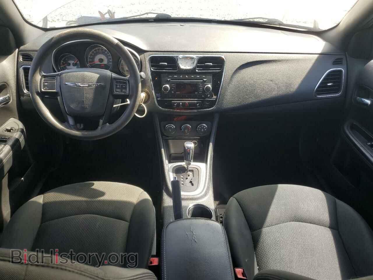 2011 CHRYSLER 200 - VIN: 1C3BC4FB5BN550742 - Фото 8