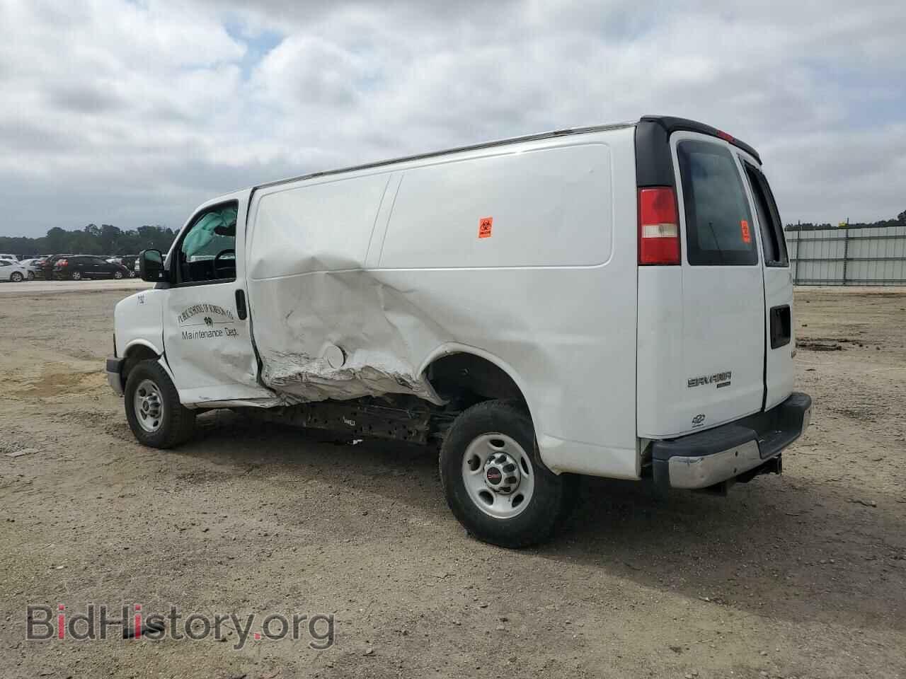2016 GMC SAVANA - VIN: 1GTW7AFF6G1902471 - Фото 2