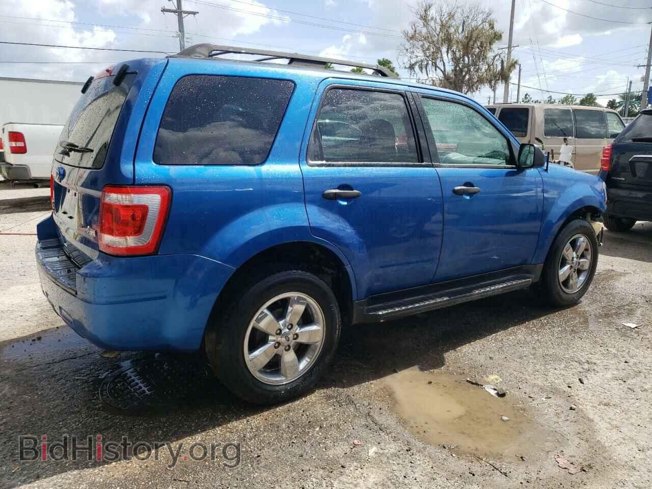 2011 FORD ESCAPE - VIN: 1FMCU0DG9BKB90148 - Фото 3
