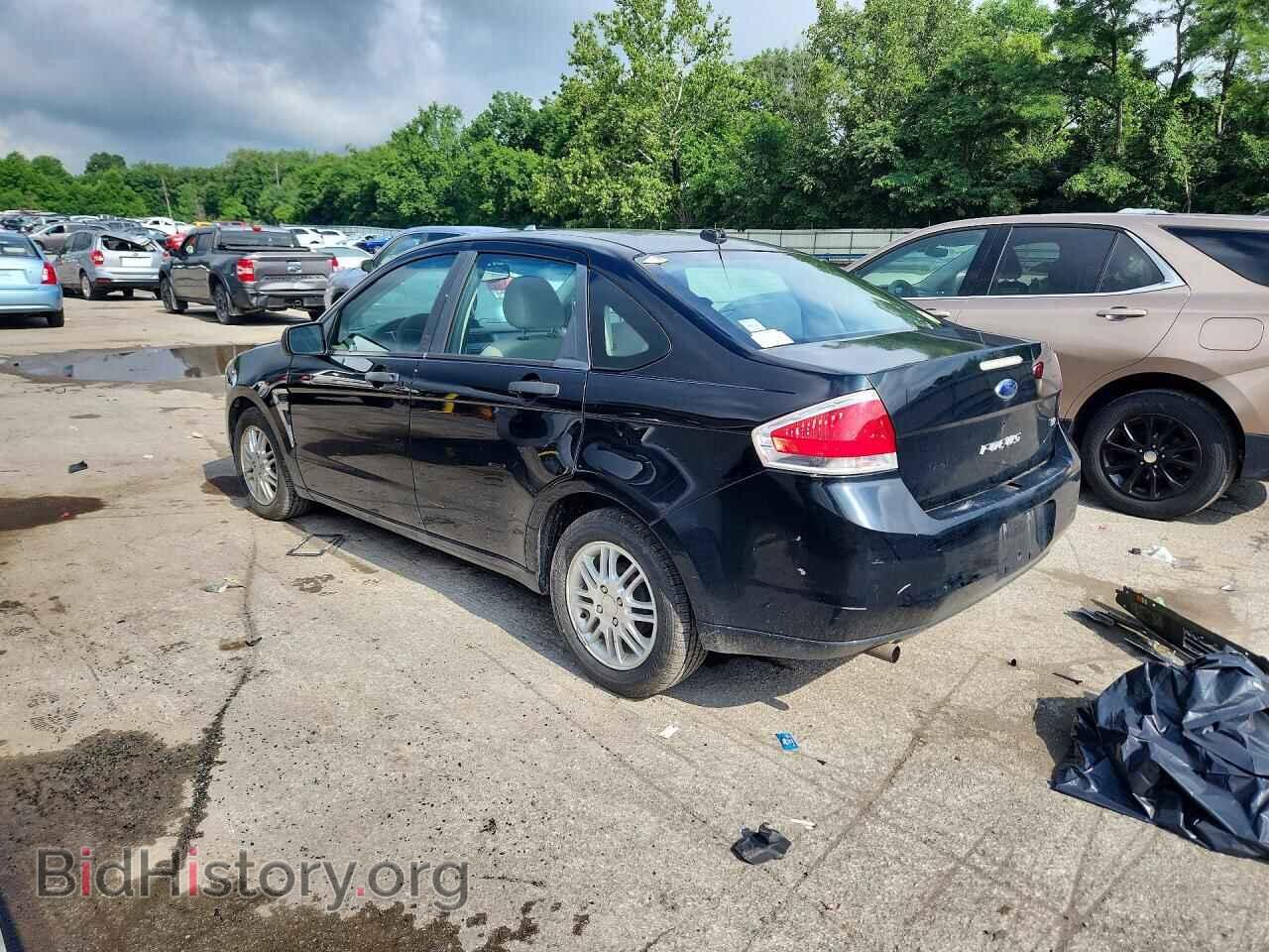2008 FORD FOCUS - VIN: 1FAHP35N58W220849 - Фото 2