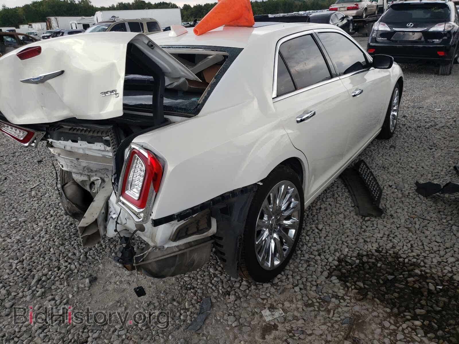 2017 CHRYSLER 300 - VIN: 2C3CCAEG4HH559904 - Фото 4