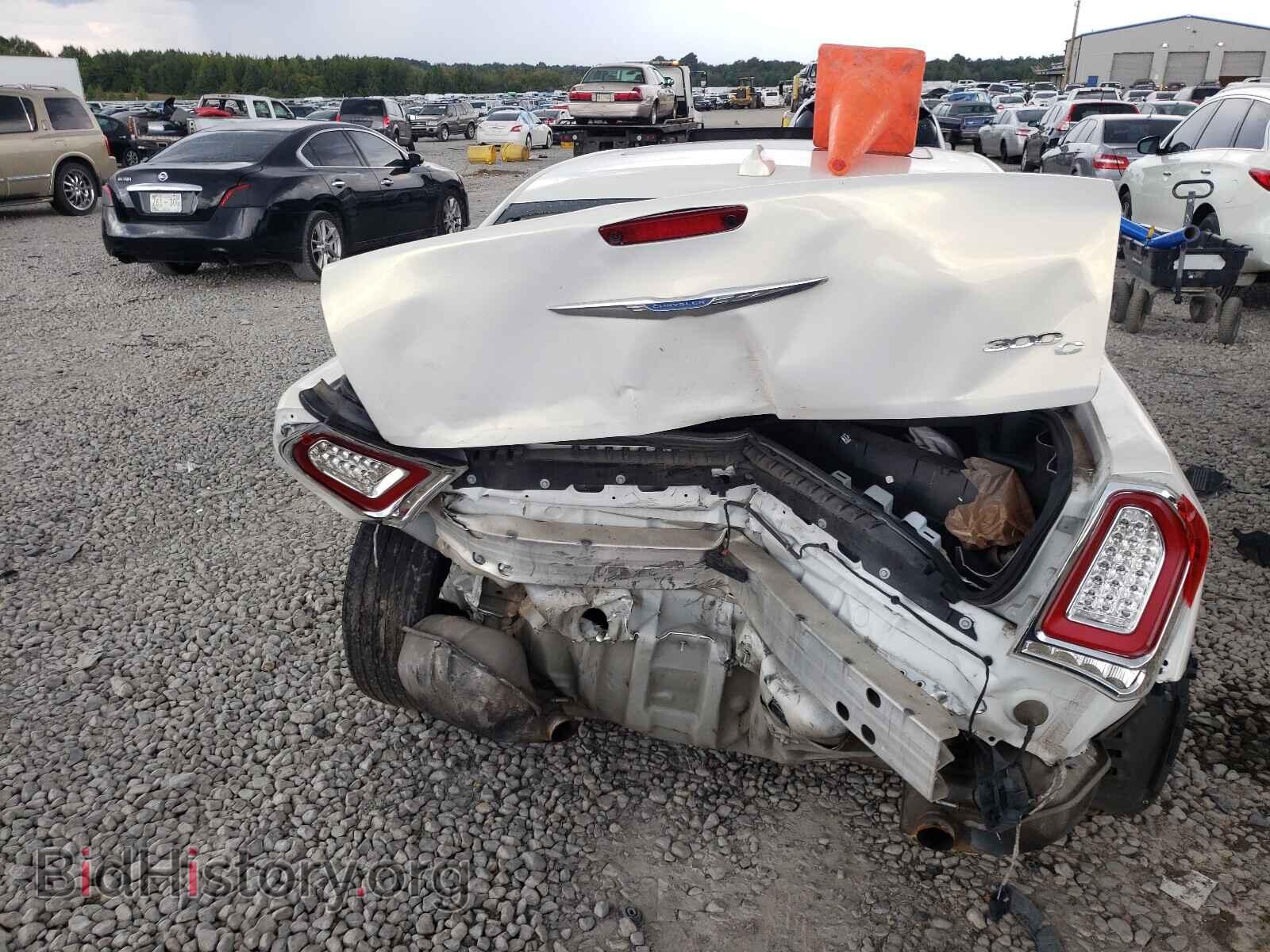 2017 CHRYSLER 300 - VIN: 2C3CCAEG4HH559904 - Фото 9
