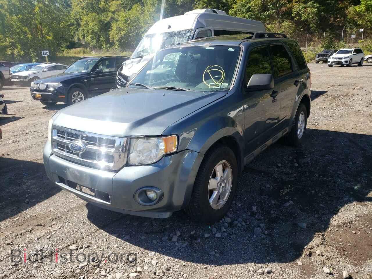 2011 FORD ESCAPE - VIN: 1FMCU9DG6BKB69553 - Фото 2