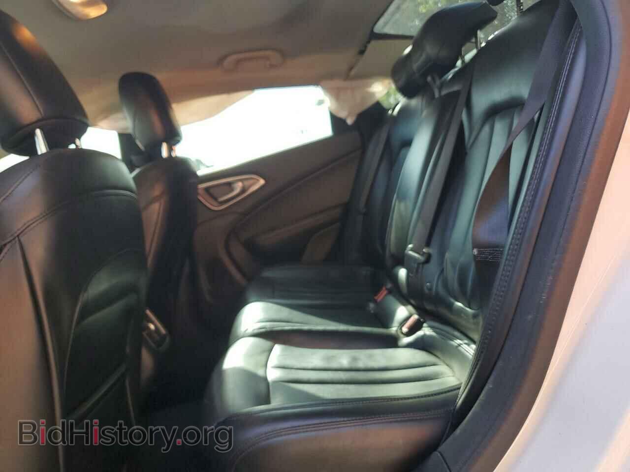 2016 CHRYSLER 200 - VIN: 1C3CCCAB1GN175347 - Фото 10