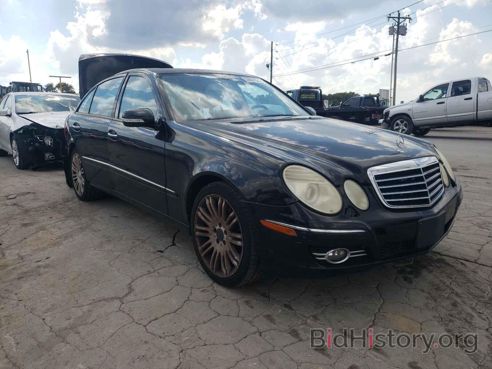 Photo WDBUF87X28B236455 - MERCEDES-BENZ E-CLASS 2008