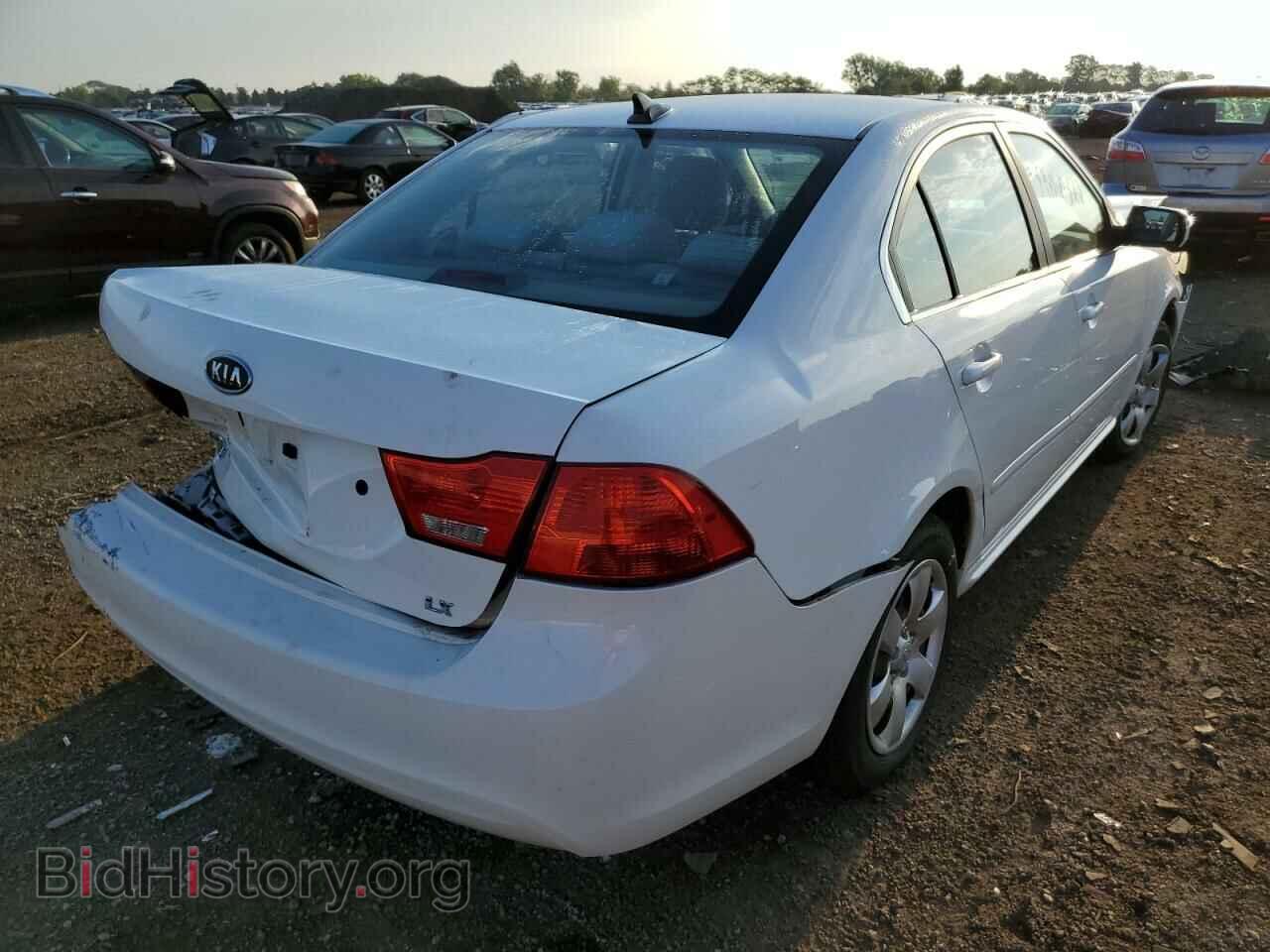 2009 KIA OPTIMA - VIN: KNAGE228295331643 - Фото 4