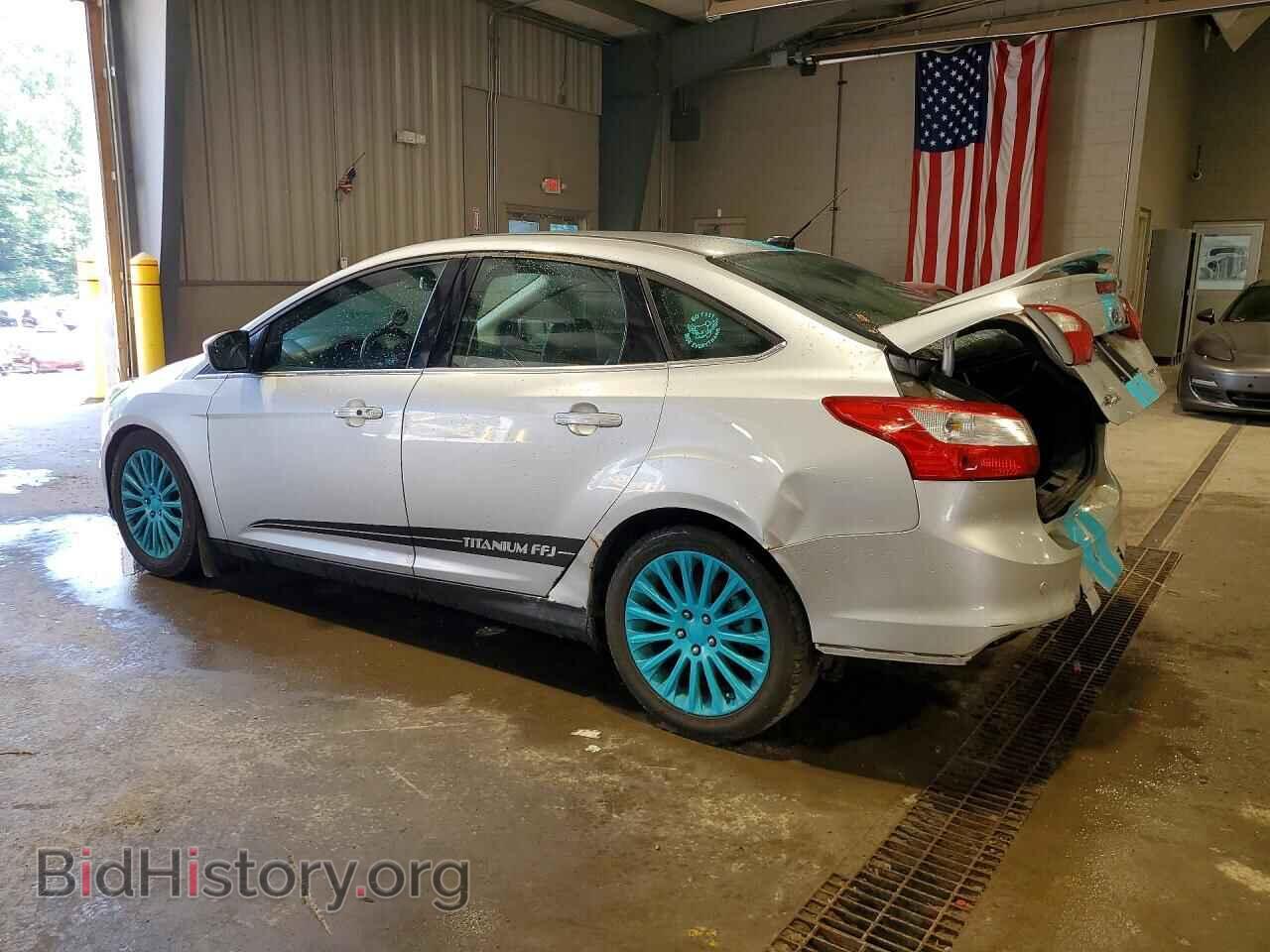 2012 FORD FOCUS - VIN: 1FAHP3J28CL233374 - Фото 2