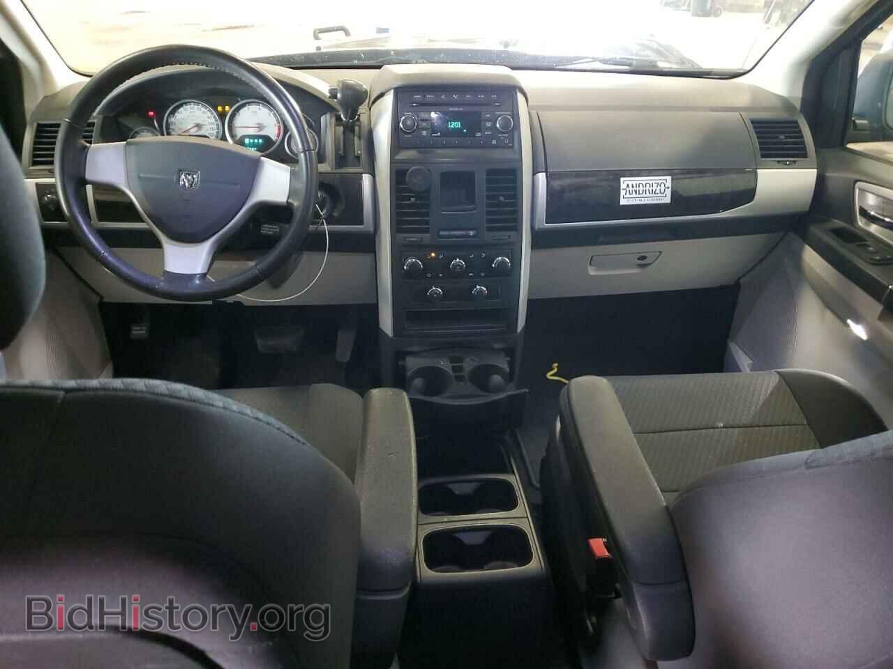 2010 DODGE CARAVAN - VIN: 2D4RN5D13AR482773 - Фото 8