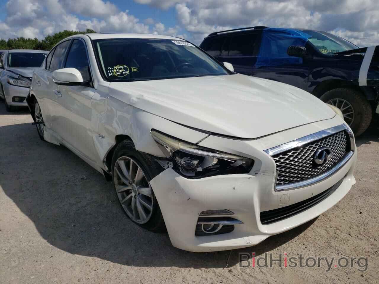 Photo JN1EV7AP9HM733943 - INFINITI Q50 2017