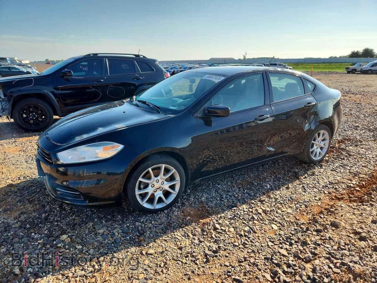 Photo 1C3CDFBA3DD170608 - DODGE DART 2013