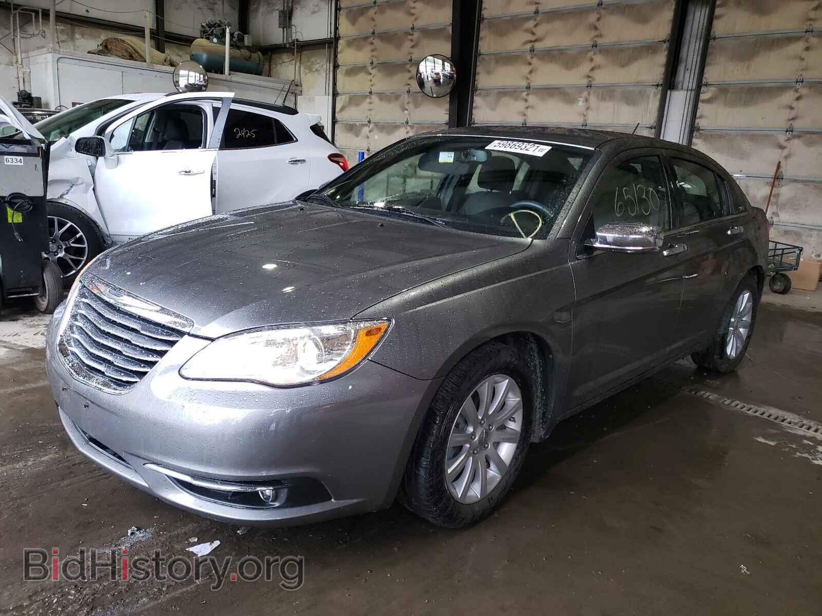 2013 CHRYSLER 200 - VIN: 1C3CCBCG7DN690111 - Photo 2