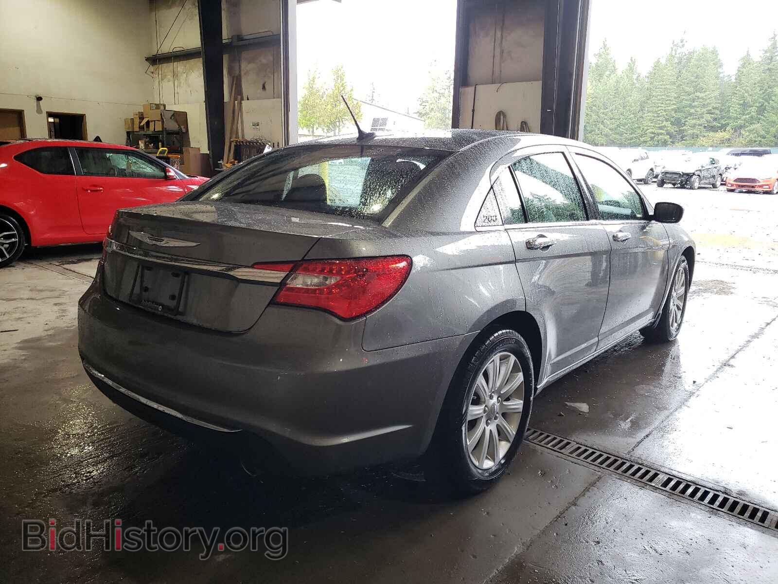 2013 CHRYSLER 200 - VIN: 1C3CCBCG7DN690111 - Photo 4