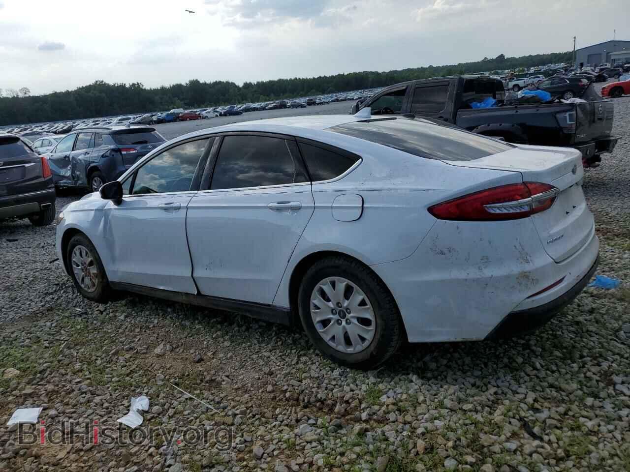 2020 FORD FUSION - VIN: 3FA6P0G74LR218901 - Фото 2