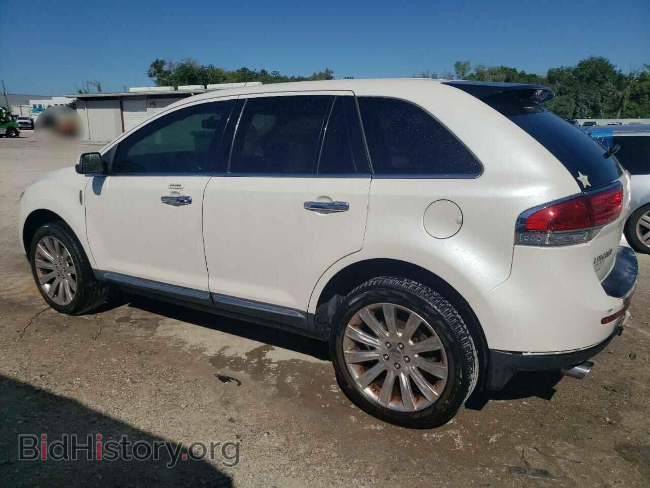 2011 LINCOLN MKX - VIN: 2LMDJ6JK7BBJ28478 - Фото 2