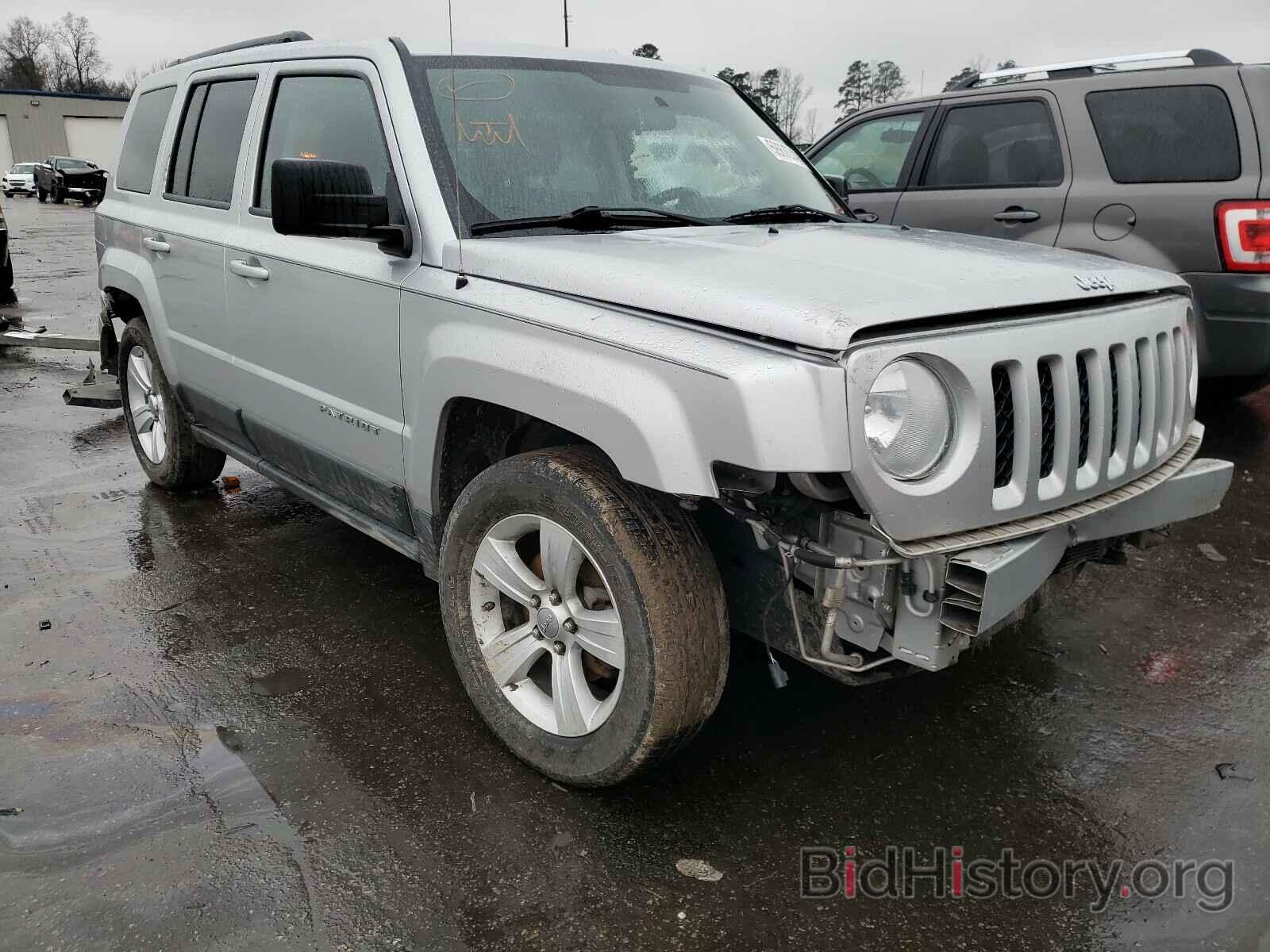 Фотография 1J4NT1GA0BD156921 - JEEP PATRIOT 2011