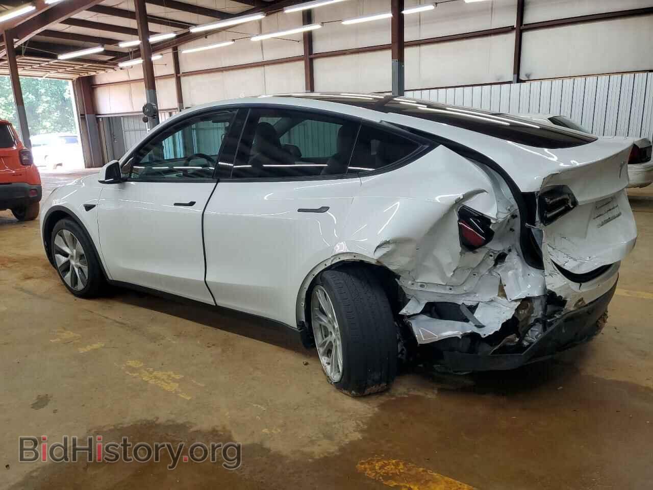 2023 TESLA MODEL Y - VIN: 7SAYGDEE9PF634738 - Фото 2
