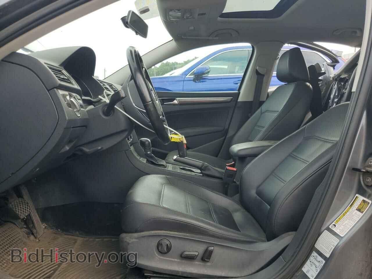 2017 VOLKSWAGEN PASSAT - VIN: 1VWBT7A35HC021208 - Фото 7