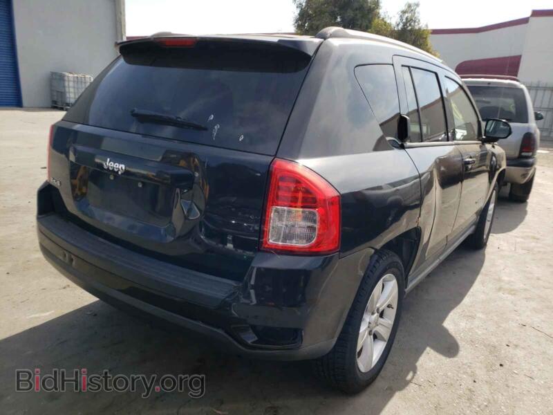 2011 Jeep COMPASS (VIN 1J4NF1FB3BD218989) — photo 4 of 10