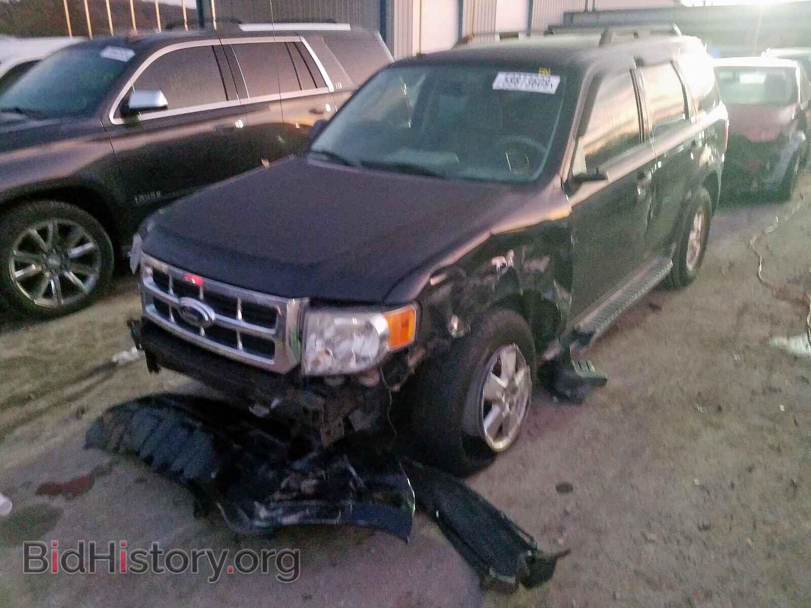 2011 FORD ESCAPE - VIN: 1FMCU0D75BKA47505 - Фото 2