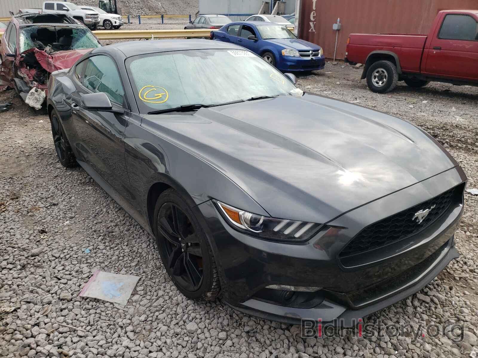 Photo 1FA6P8TH4G5316137 - FORD MUSTANG 2016