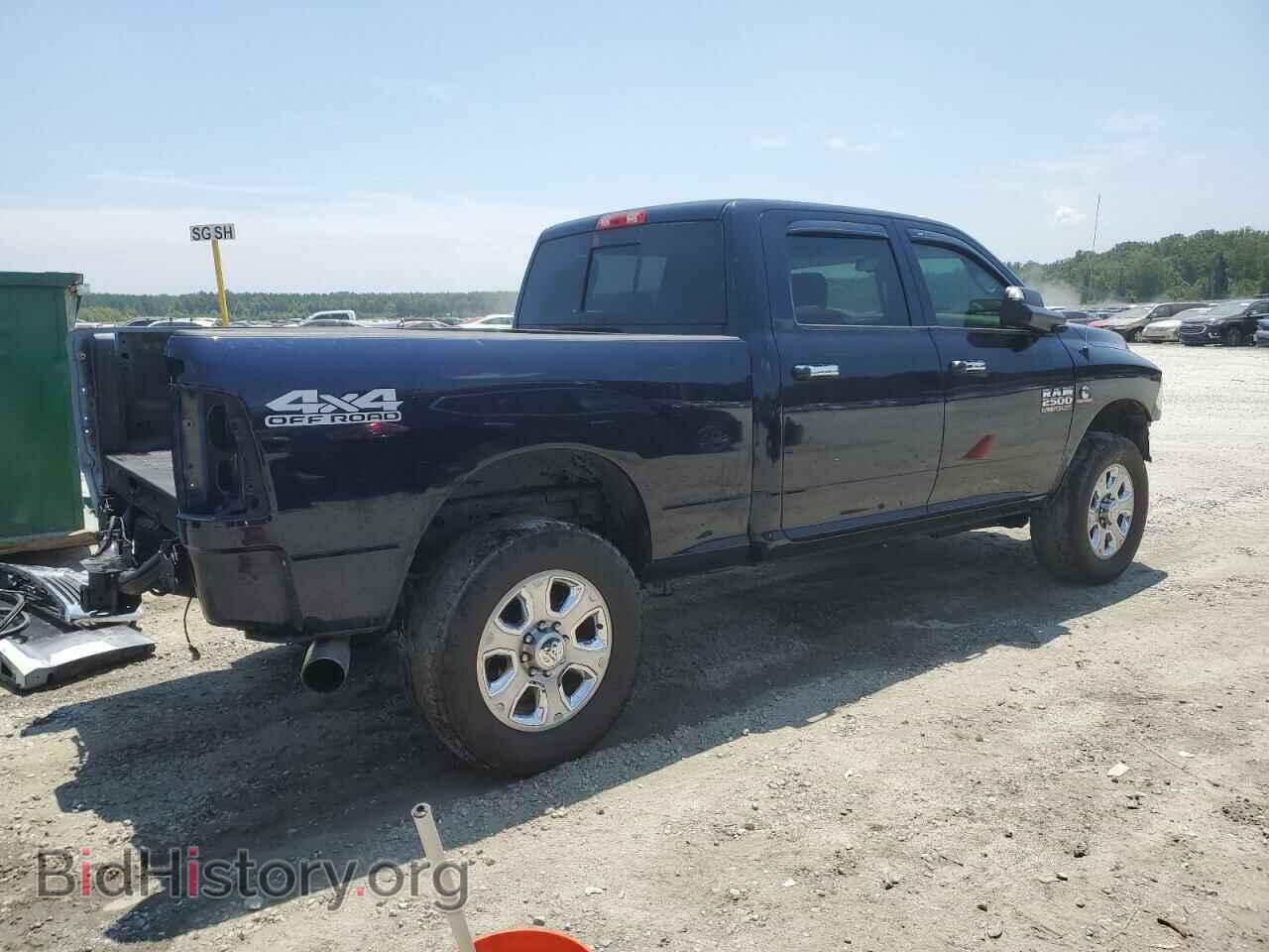 2015 RAM All Models - VIN: 3C6UR5DL5FG664749 - Фото 3