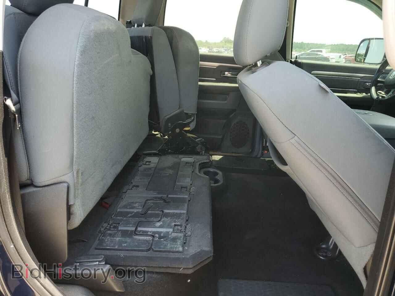 2015 RAM All Models - VIN: 3C6UR5DL5FG664749 - Фото 10