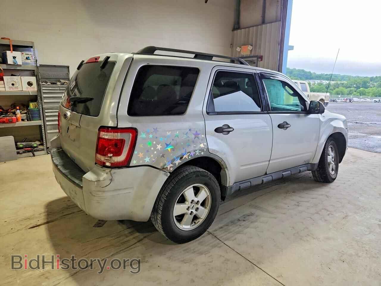 2011 FORD ESCAPE - VIN: 1FMCU9D74BKB34543 - Фото 3
