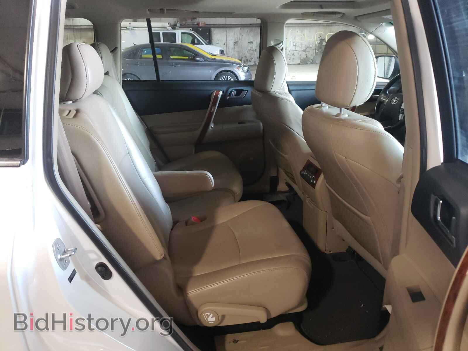 2011 TOYOTA HIGHLANDER - VIN: 5TDDK3EH7BS064600 - Фото 6