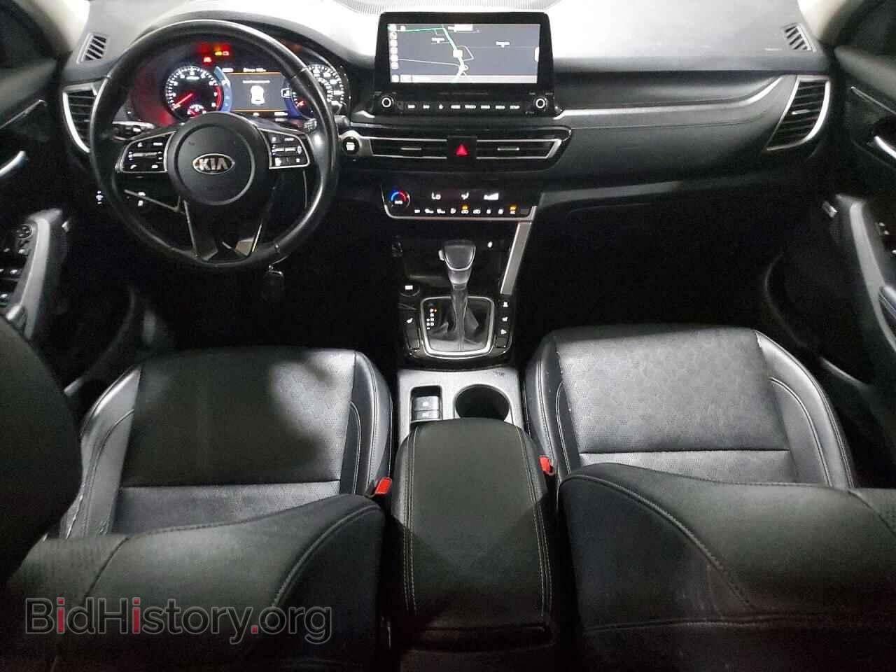 2021 KIA SELTOS - VIN: KNDETCA29M7175598 - Фото 8