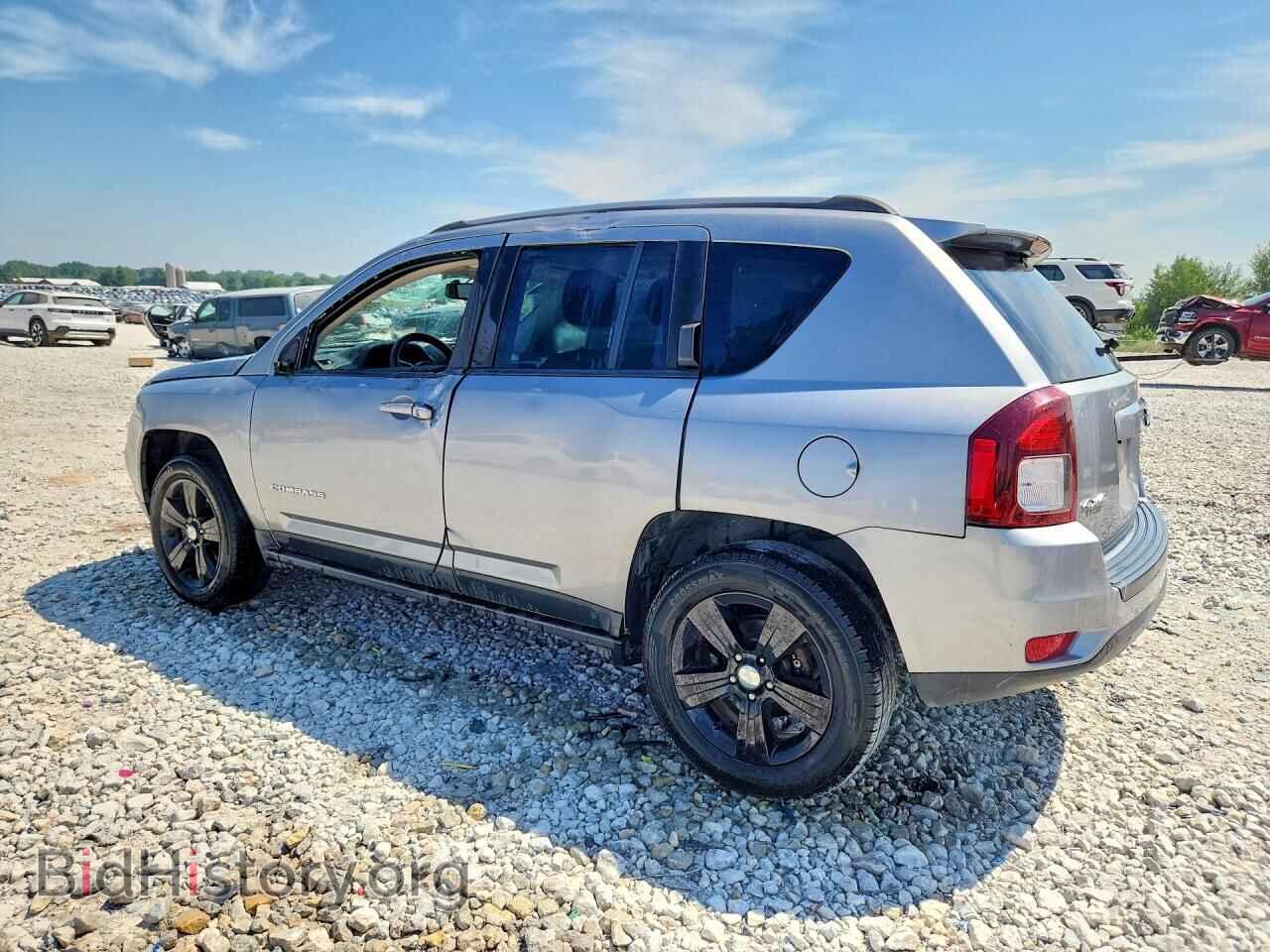 2016 JEEP COMPASS - VIN: 1C4NJDBB2GD556984 - Photo 2