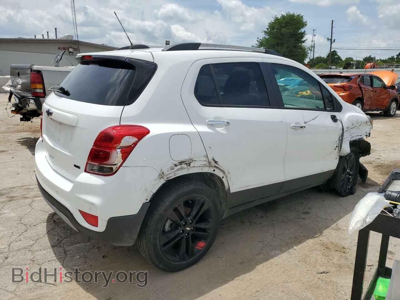 2019 CHEVROLET TRAX - VIN: 3GNCJPSB9KL405367 - Фото 3