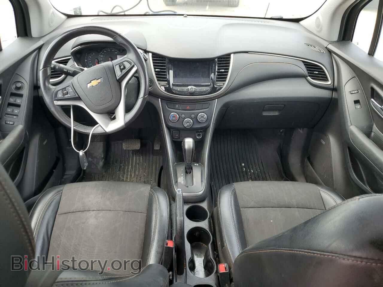 2019 CHEVROLET TRAX - VIN: 3GNCJPSB9KL405367 - Фото 8