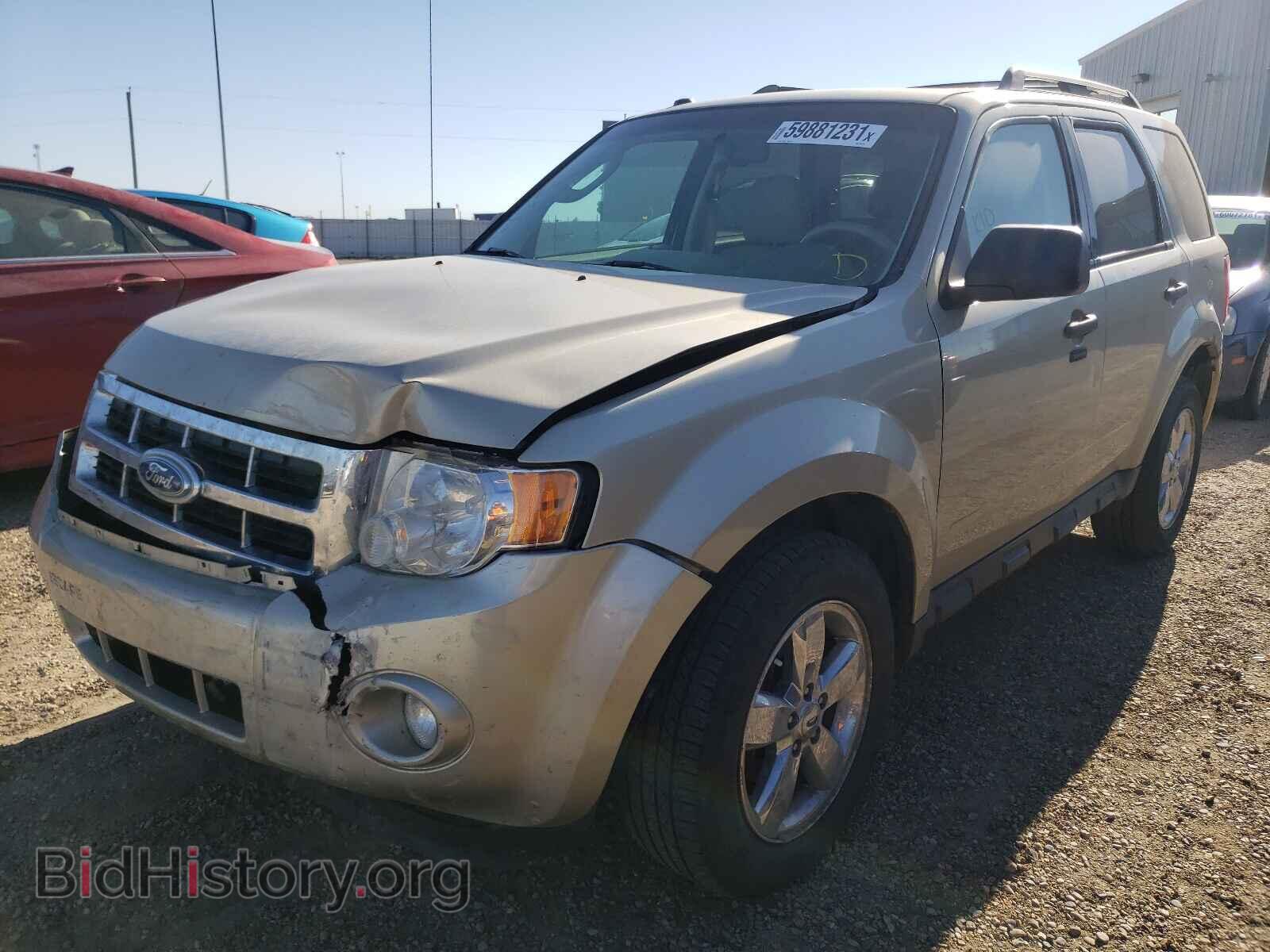 2011 FORD ESCAPE - VIN: 1FMCU9DG2BKB62373 - Фото 2