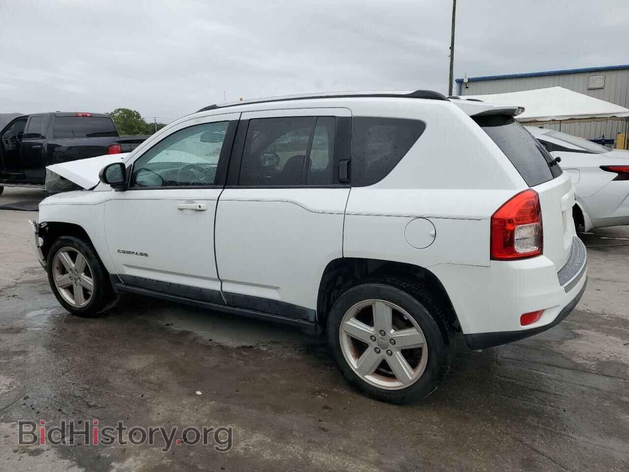 2011 JEEP COMPASS - VIN: 1J4NT5FBXBD272015 - Фото 2