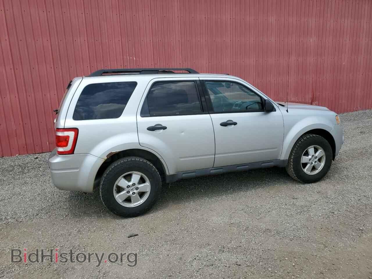 2010 FORD ESCAPE - VIN: 1FMCU0D76AKB73693 - Фото 3