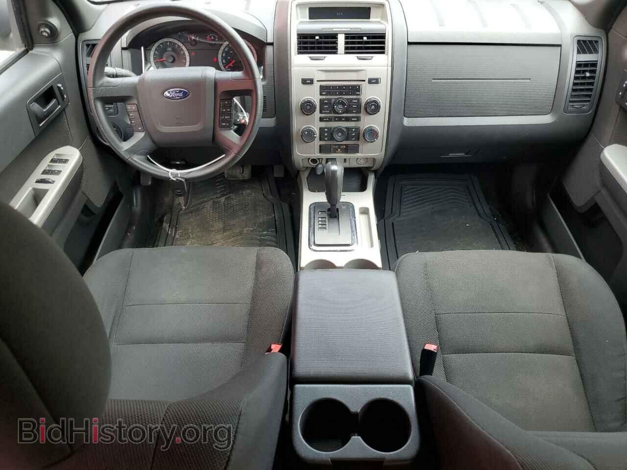 2010 FORD ESCAPE - VIN: 1FMCU0D76AKB73693 - Фото 8