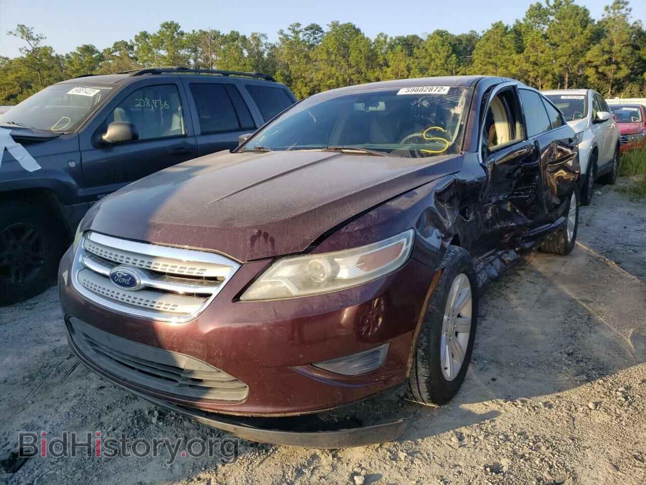 2011 FORD TAURUS - VIN: 1FAHP2DW4BG144899 - Photo 2
