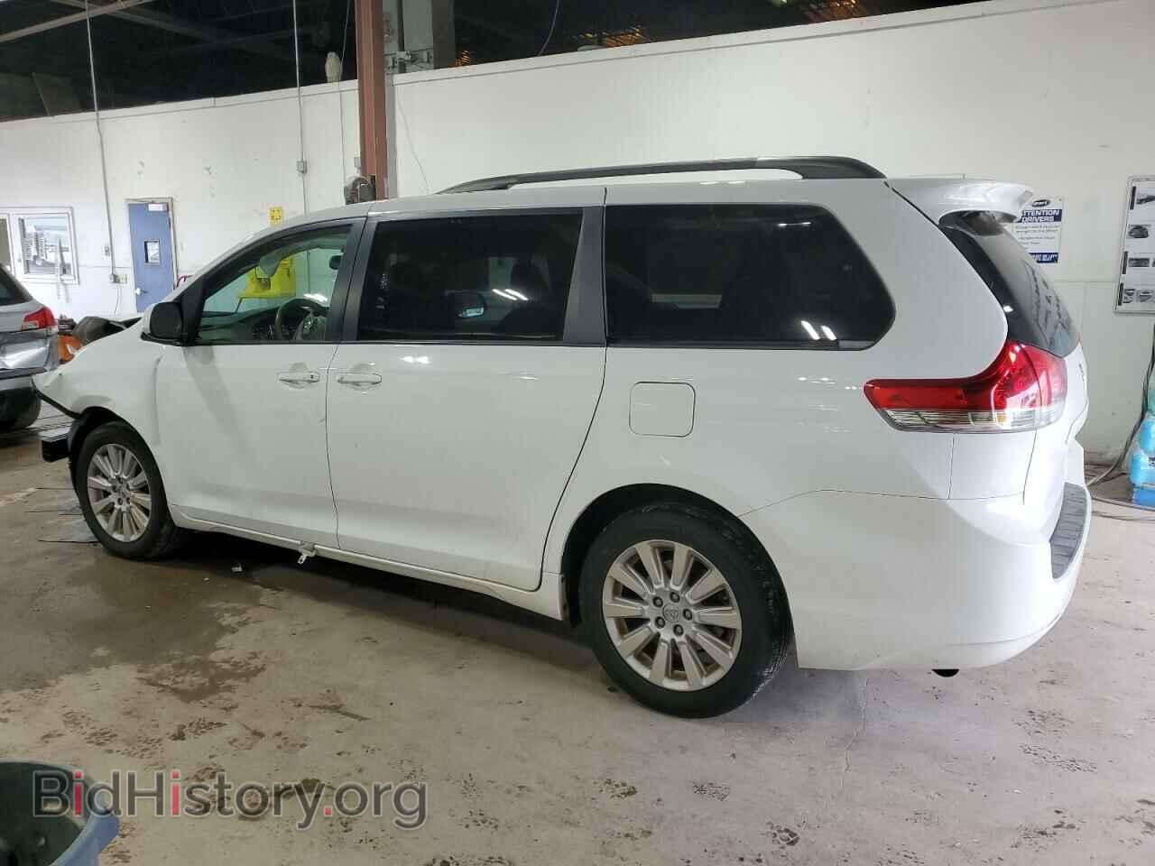 2014 TOYOTA All Models - VIN: 5TDDK3DC0ES094046 - Фото 2