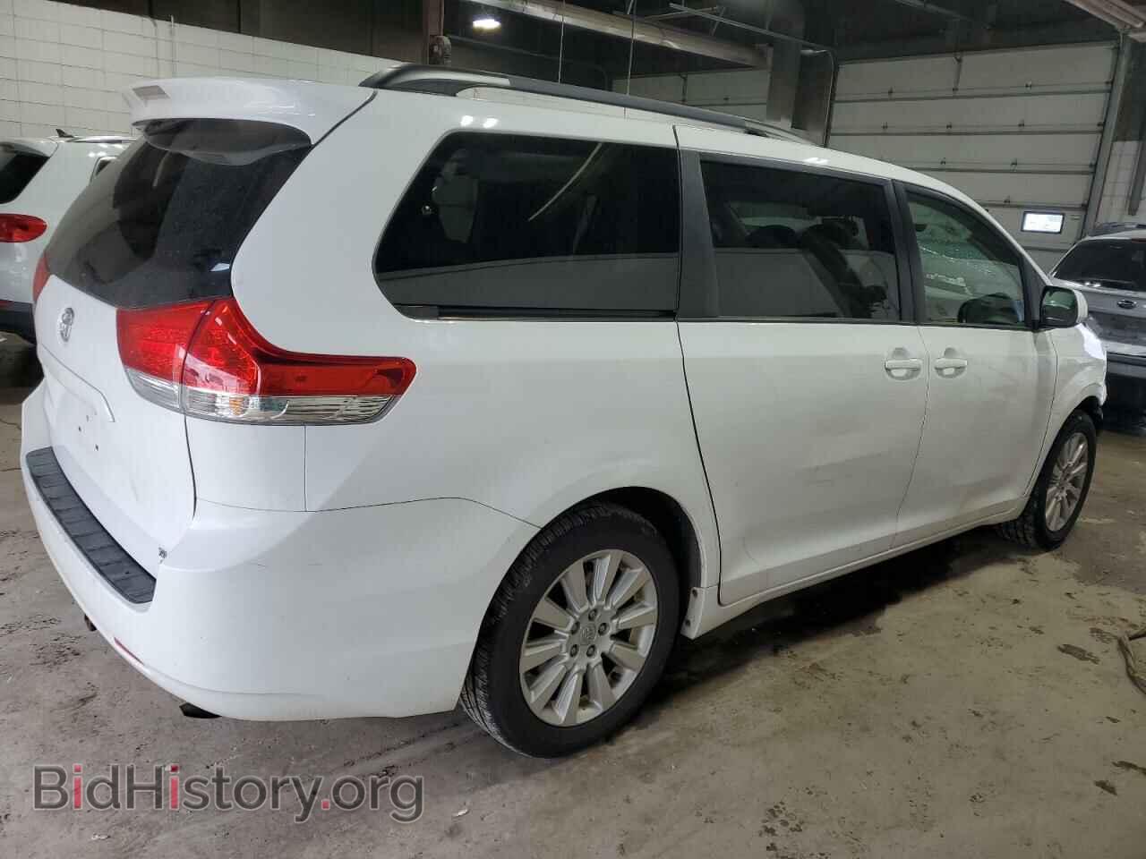 2014 TOYOTA All Models - VIN: 5TDDK3DC0ES094046 - Фото 3