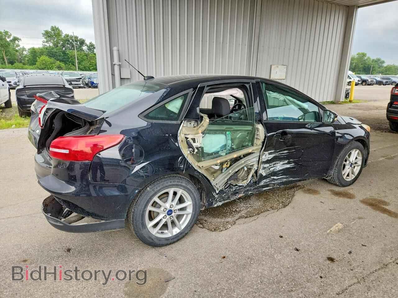 2016 FORD FOCUS - VIN: 1FADP3F27GL247716 - Фото 3