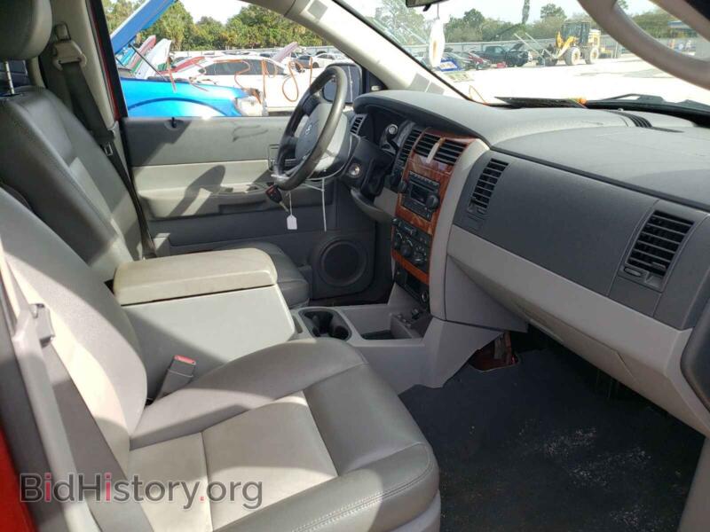 2007 Dodge DURANGO (VIN 1D8HB48P27F518321) — photo 5 of 10