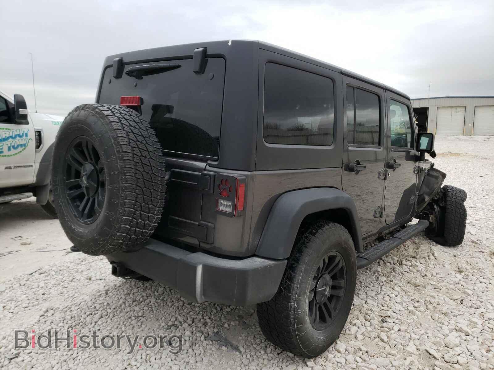 2017 JEEP WRANGLER - VIN: 1C4BJWDG5HL717102 - Фото 4
