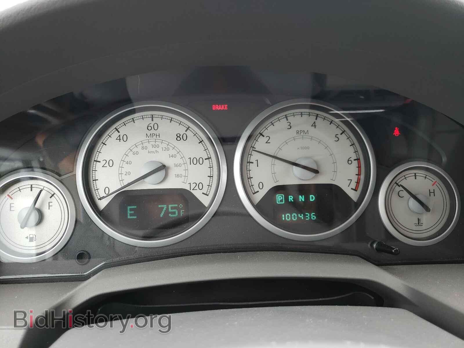 2008 CHRYSLER MINIVAN - VIN: 2A8HR54PX8R699435 - Фото 8