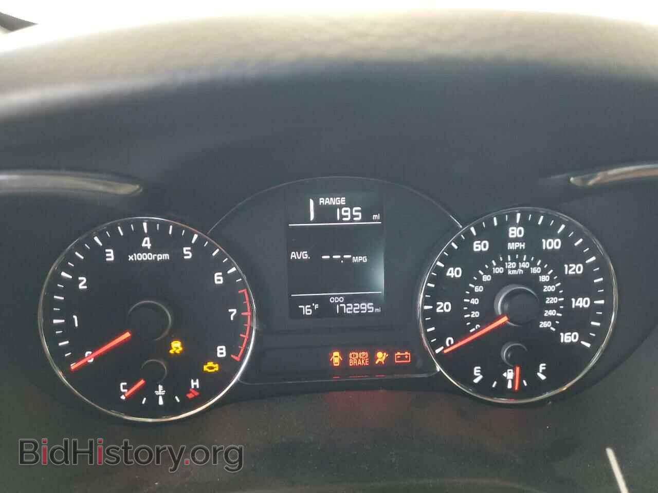 2017 KIA FORTE - VIN: 3KPFK4A71HE080385 - Photo 9