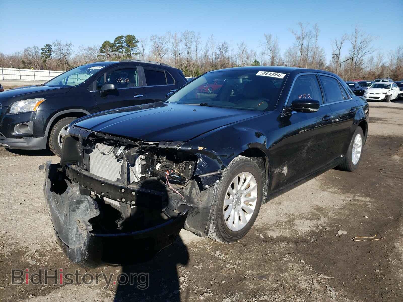2014 CHRYSLER 300 - VIN: 2C3CCAAG7EH253992 - Фото 2