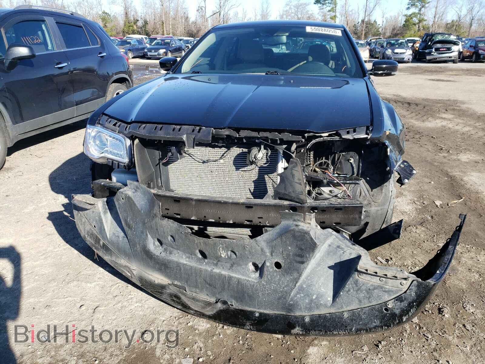 2014 CHRYSLER 300 - VIN: 2C3CCAAG7EH253992 - Фото 9
