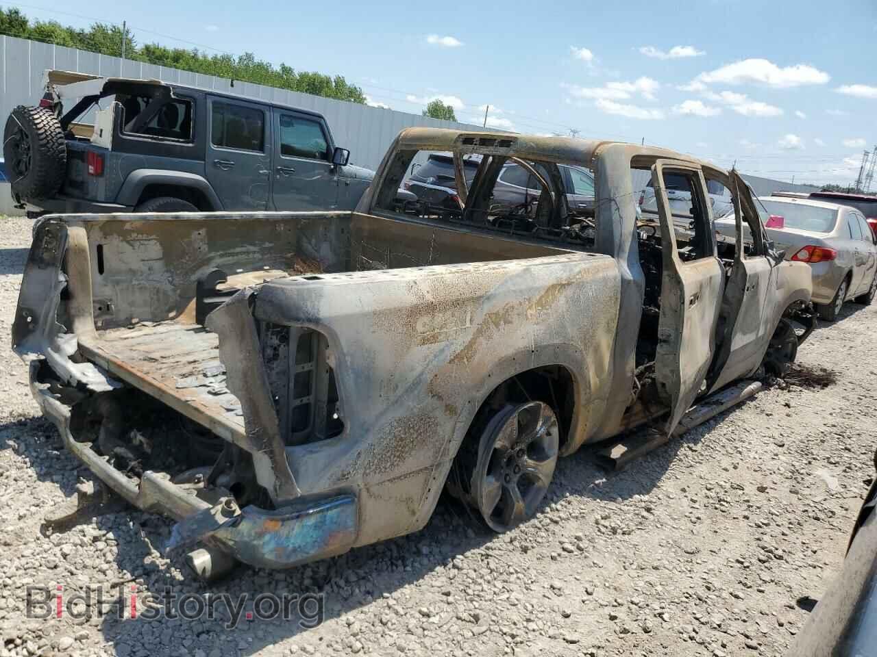 2022 RAM 1500 - VIN: 1C6SRFJT9NN331817 - Фото 3