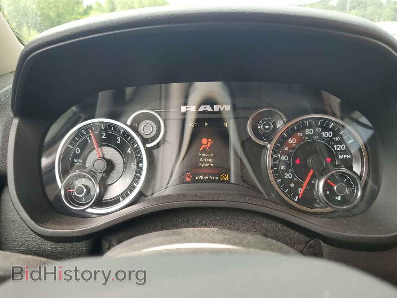 2020 RAM 1500 - VIN: 1C6SRFFTXLN370972 - Фото 9