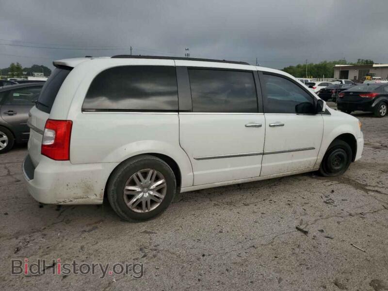 2016 Chrysler MINIVAN (VIN 2C4RC1BG2GR222361) — photo 3 of 13